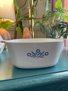 Vintage Corning Ware Blue Cornflower 2.5 Qt Casserole Dish - No Lid